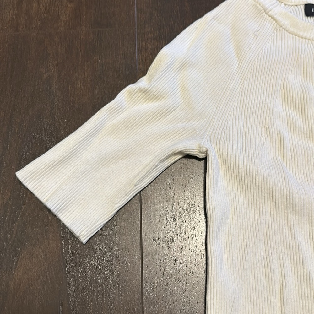 White Tee - Picture 3 of 5